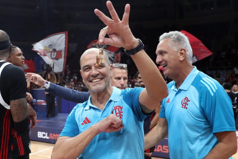 Sergio Hernndez logr su primer ttulo con el Flamengo